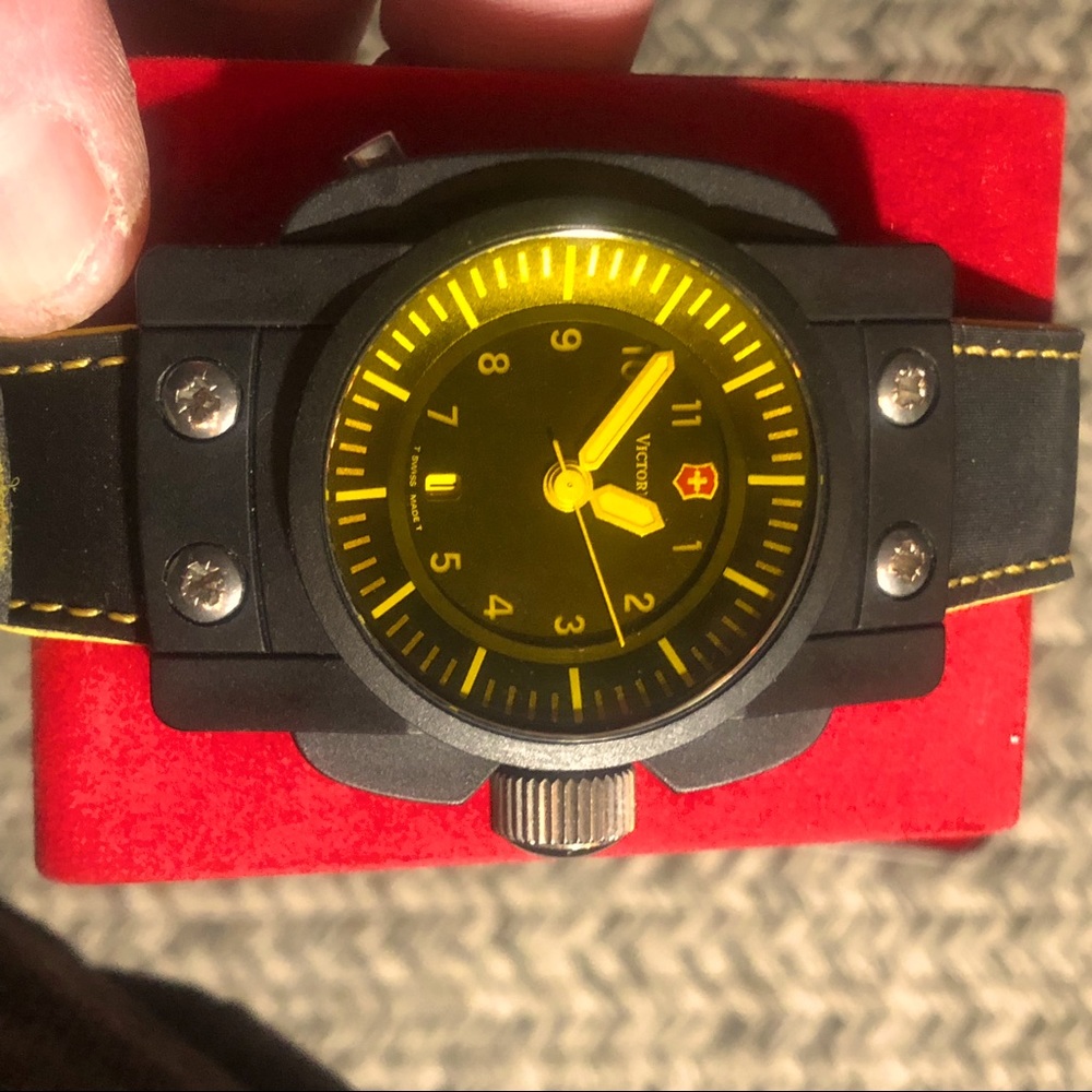 Victorinox Swiss army, yellow crystal